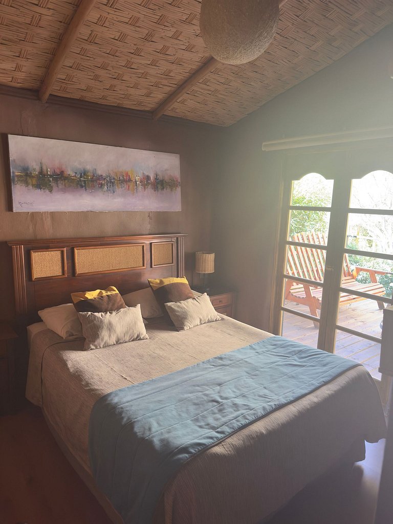 Refugio Adobe Mountain Lodge